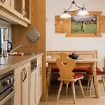 Tyrol Inkl Der Super Sommer Card Im Sommer 2026 Апартаменты