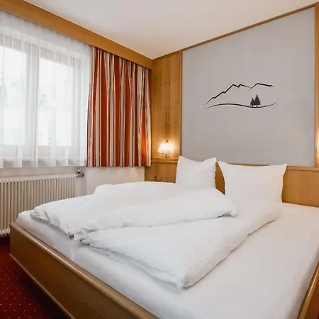 Tyrol Inkl Der Super Sommer Card Im Sommer 2026 * Serfaus