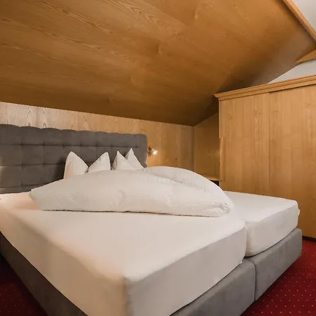 Apartment Tyrol Inkl Der Super Sommer Card Im Sommer 2025 Serfaus